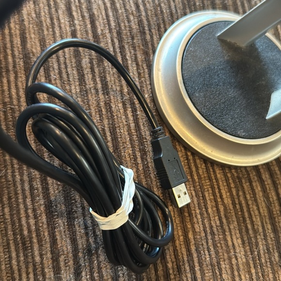 Blue Yeti USB Microphone - Picture 6 of 9